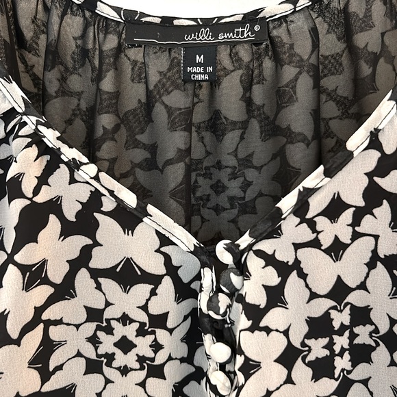 Willi Smith Butterfly Blouse - Picture 2 of 6